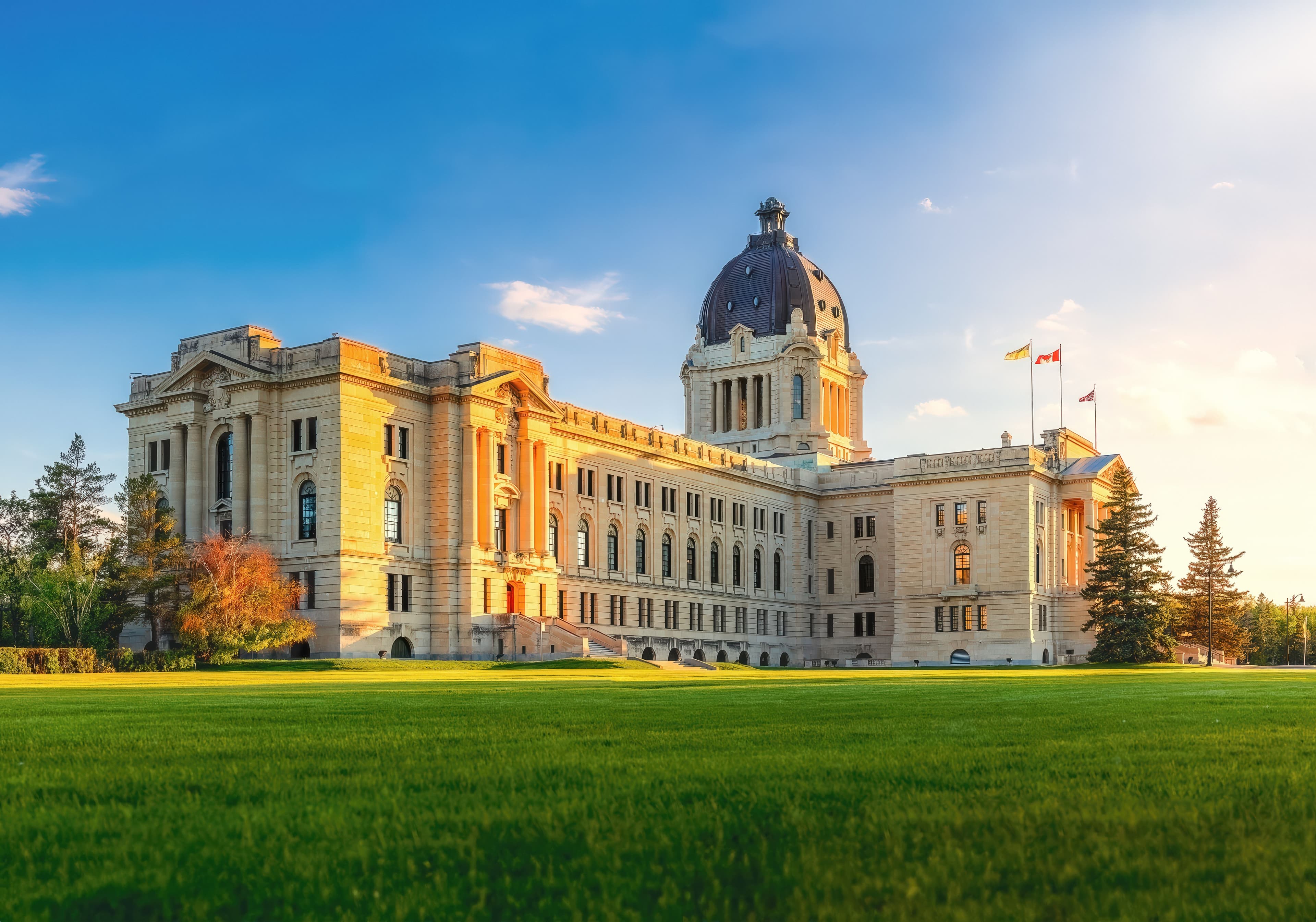 Why Travelers Book Regina Rentals Through Stay